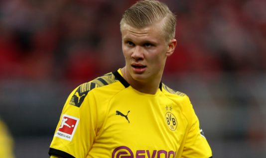 欧冠梅开二度后染红，迪亚斯是继格列兹曼之后第二人（欧冠先梅开二度又染红，迪亚斯成继格列兹曼后第二人）