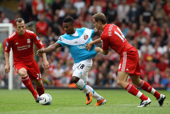 费内巴切门将利瓦科维奇自租借加盟赫罗纳以来，还没...（租借加盟赫罗纳后，费内巴切门将利瓦科维奇至今仍未...）