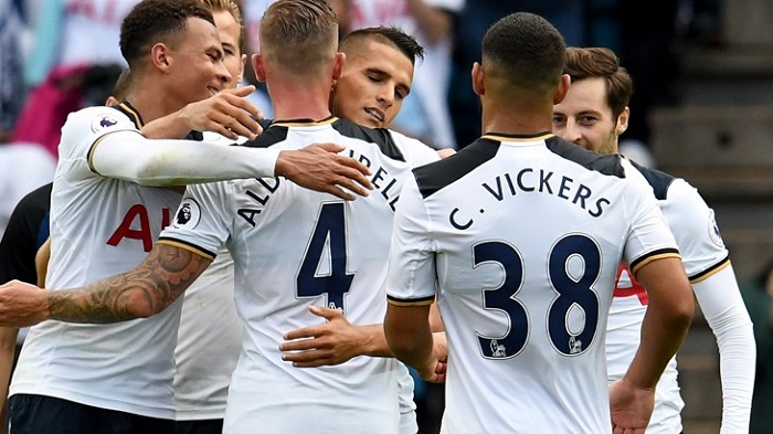 立大功！杨瀚森造埃迪第5次犯规，后者被换下（关键一幕！杨瀚森造成埃迪第5次犯规，埃迪随即被换下）