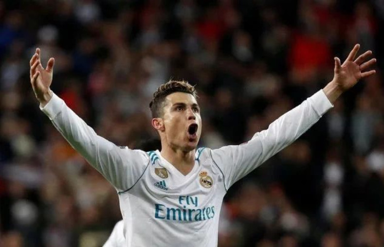 亚精英赛前瞻：广岛主场冲胜守前8，申花唯取3分保晋级悬念（亚精英赛看点：广岛主场抢胜巩固前八，申花唯有全取三分方能延续晋级悬念）